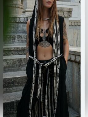 DARK MOON Bohemian Hooded Vest with Contrasting Trim - Black SIZE S/M